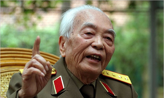 Hue high school commemorates General Vo Nguyen Giap